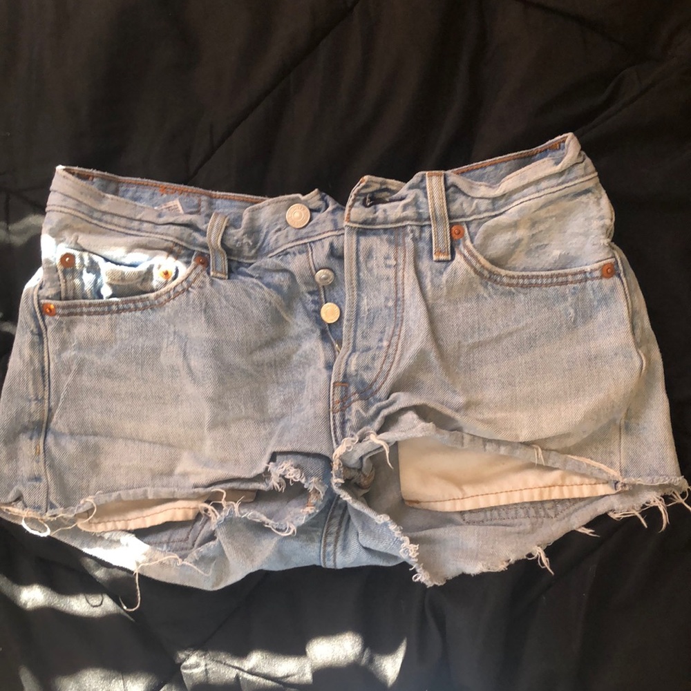Levi’s Jean Shorts Size 4/26- *501 Type*